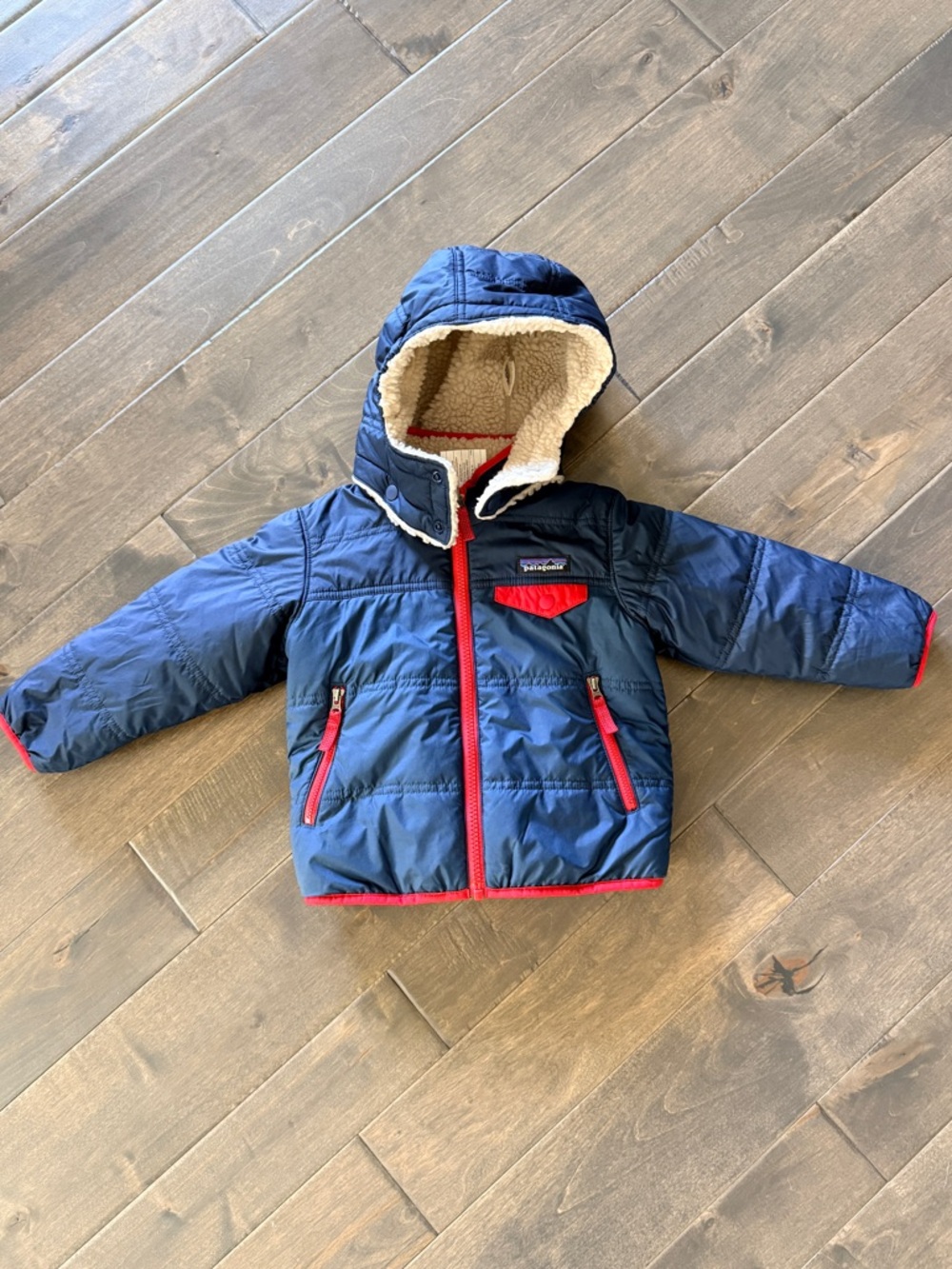 Patagonia Reversible Tribbles Jacket 2T